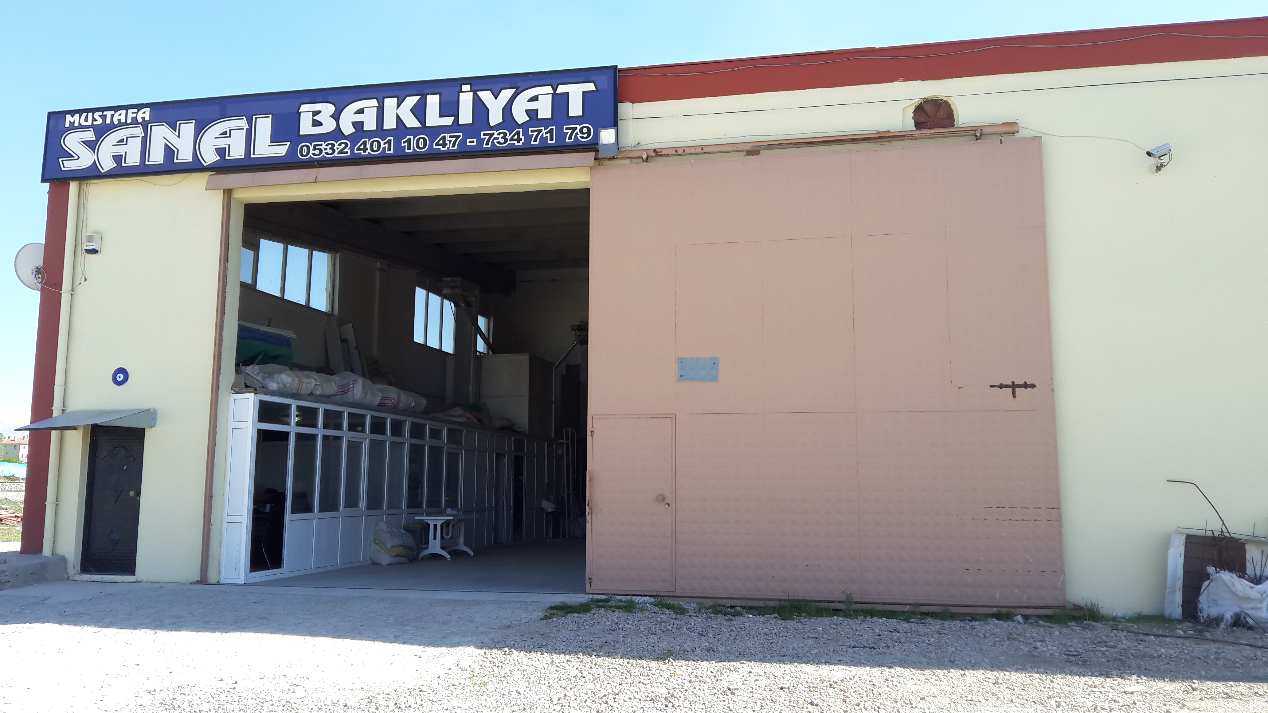 MUSTAFA SANAL BAKLİYAT